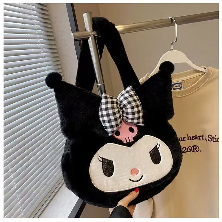 Versatile large-capacity kuromi cartoon cute plush toy bag, single-shoulder bag, handbag